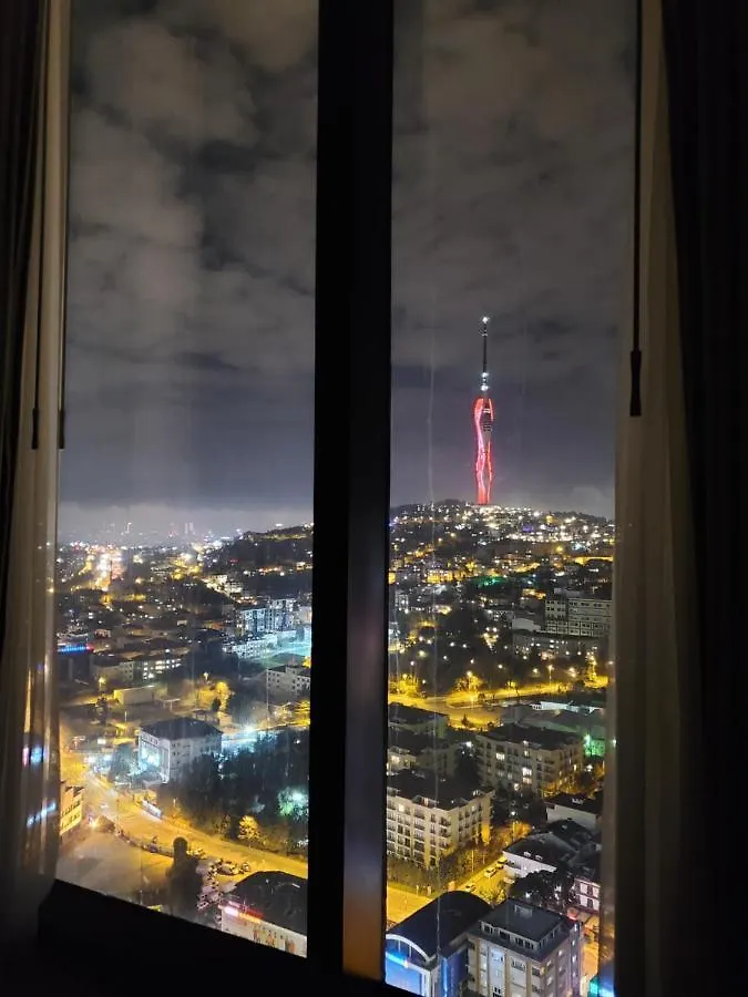 Serviced Luxurious 3+1 In Address Emaar Square Istanbul Apartment