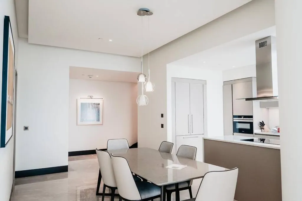Serviced Luxurious 3+1 In Address Emaar Square Istanbul