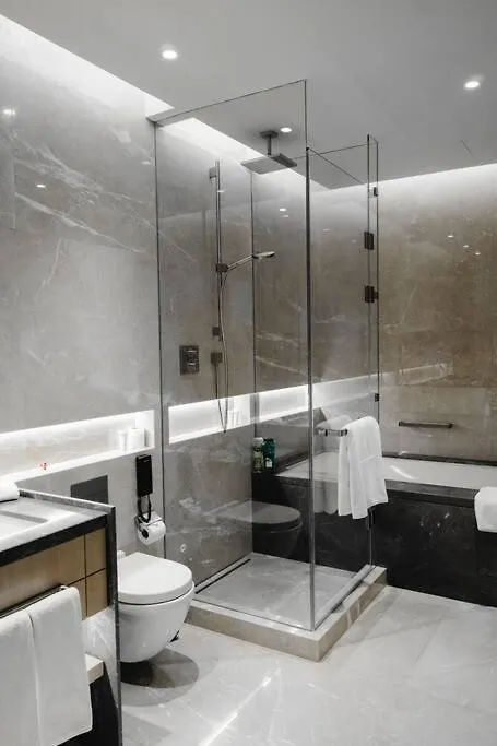 شقة Serviced Luxurious 3+1 In Address Emaar Square اسطنبول تركيا